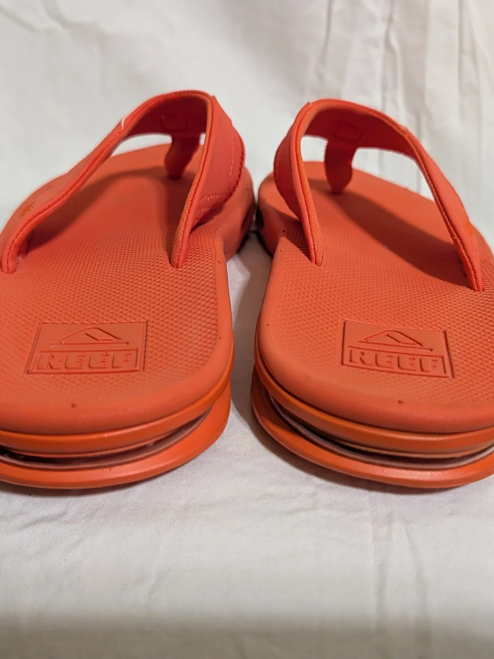 Reef Orange Fanning Bottle opener Flip Flops Men's Size 6